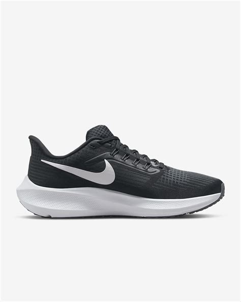 nike pegasus schwarz damen|women's pegasus shoes.